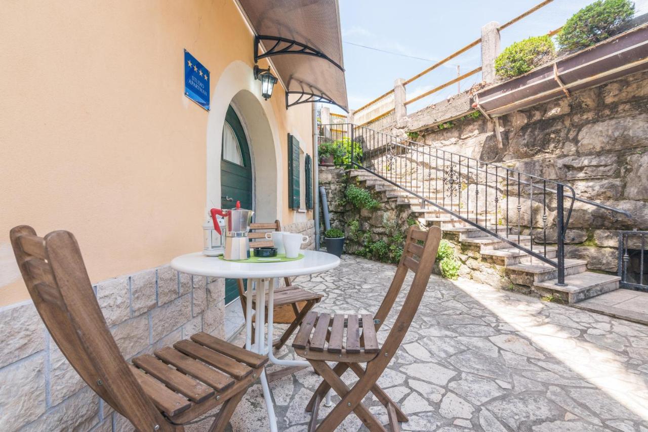 Apartment Gobac Ičići Extérieur photo