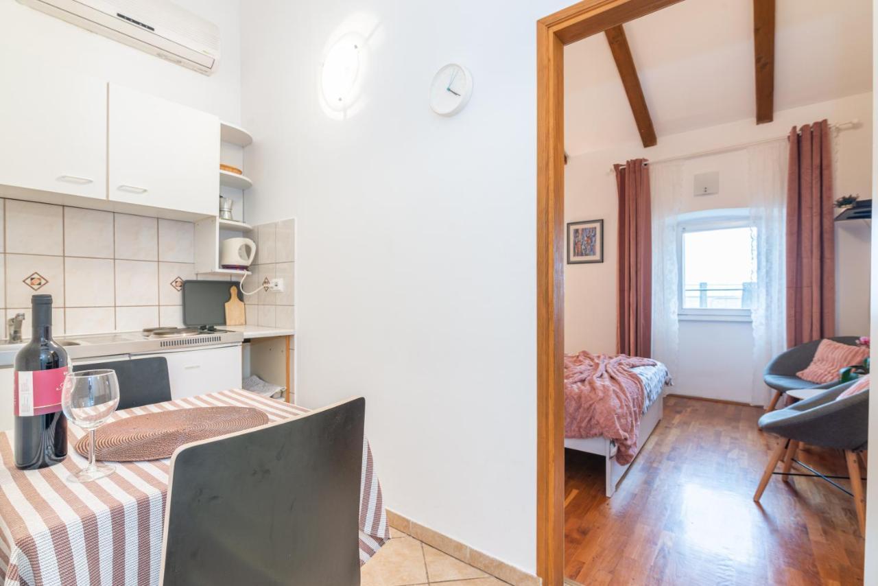 Apartment Gobac Ičići Extérieur photo