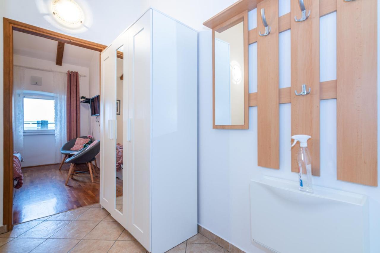 Apartment Gobac Ičići Extérieur photo
